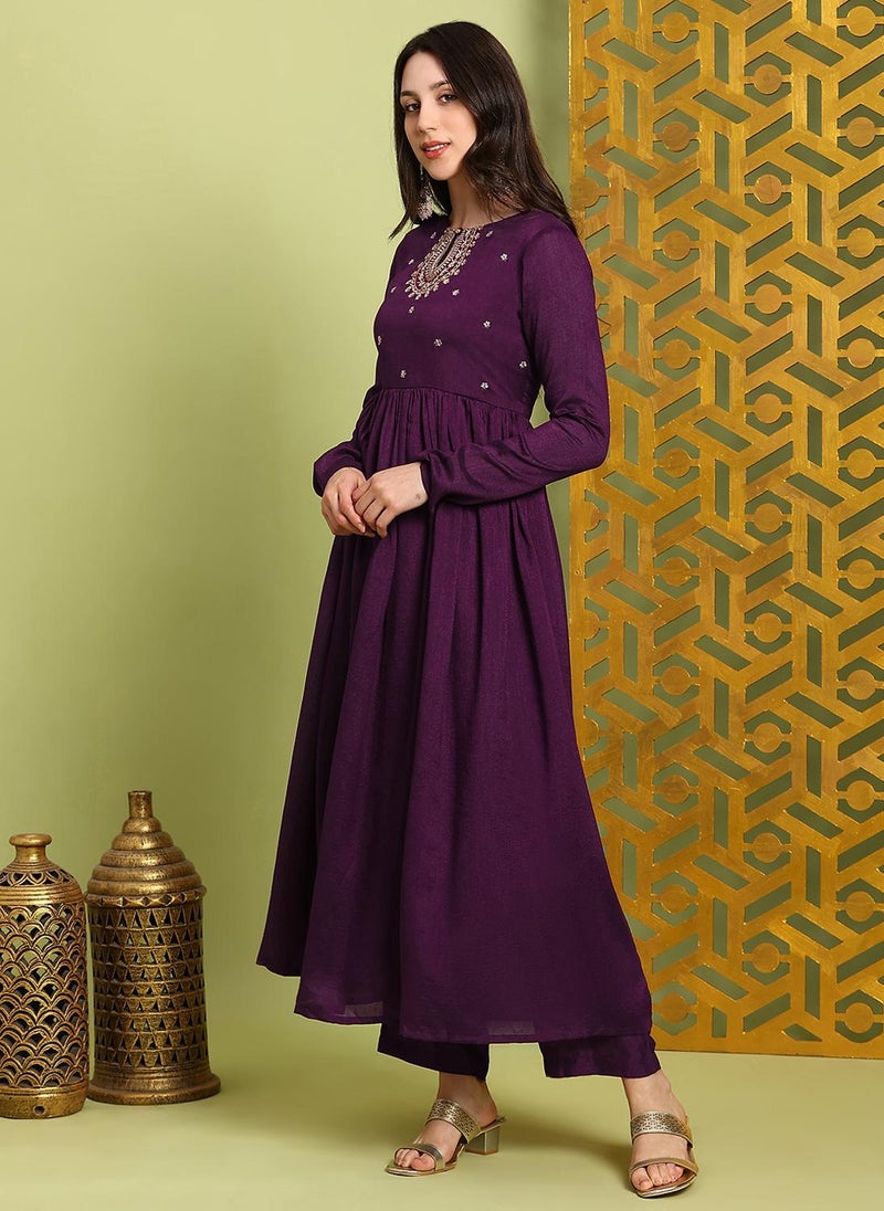 Globus Women Purple Sequin Embroidered Keyhole Neck Anarkali Kurta With Wide Leg Pants Festive Set - Image 3